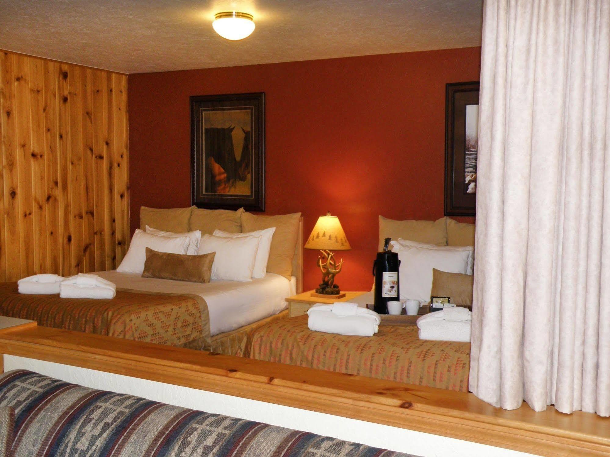 Rivers Edge Motel Lodge & Resort Ouray Exterior foto